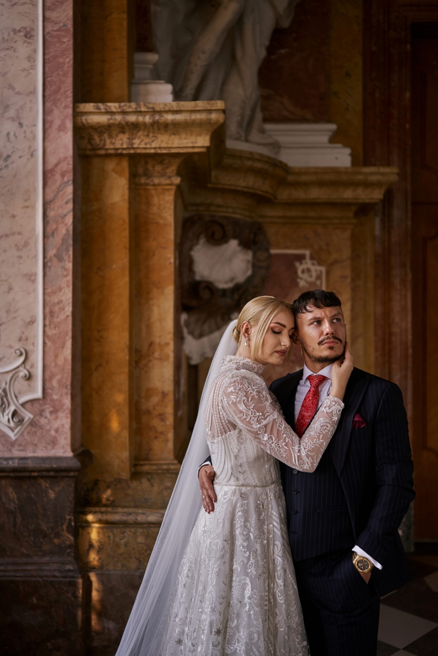 Sesja ślubna w Pałacu Opactwa Cystersów w Lubiążu